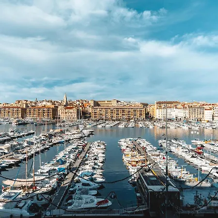 Maison Galante Au Vieux Port Aparthotel *